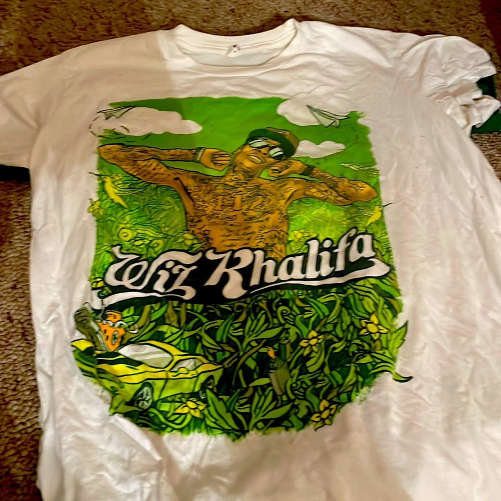 Wiz Khalifa tshirt large men’s